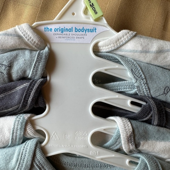 Carter's 3 month Baby Bodysuits 5 Piece Set NWT - Picture 5 of 11